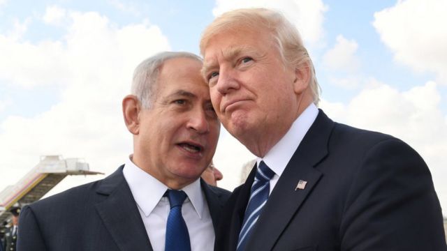 Benjamin Netanyahu and Donald Trump at Tel Aviv's Ben Gurion airport on 23 May 2017