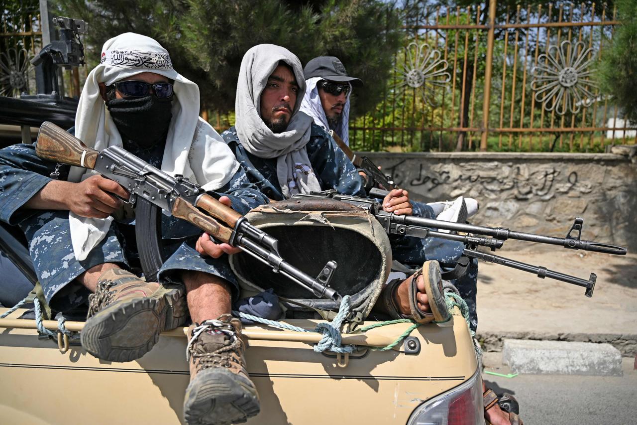 Toan canh vu Taliban hanh quyet ca si dan ca Afghanistan-Hinh-9