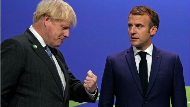 Thủ tướng Anh Boris Johnson và Tổng thống Pháp Emmanuel Macron