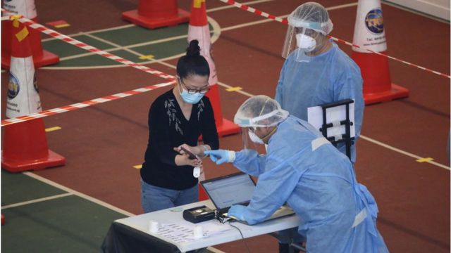 Singaporean health workers